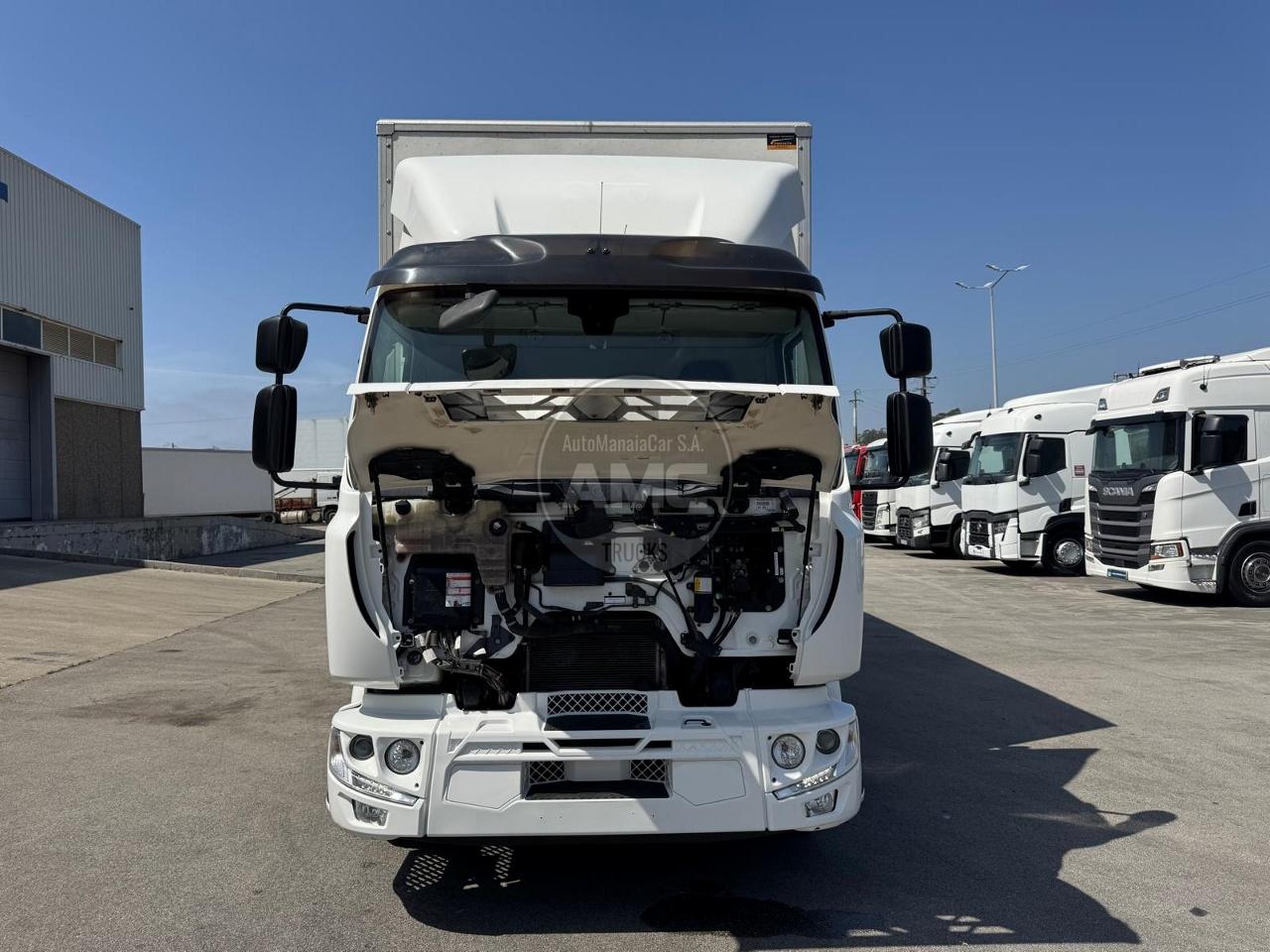 RENAULT D16 250 4X2 2021 264.000KM CAIXA FECHADA 8.90 X 2.47 X 2.75