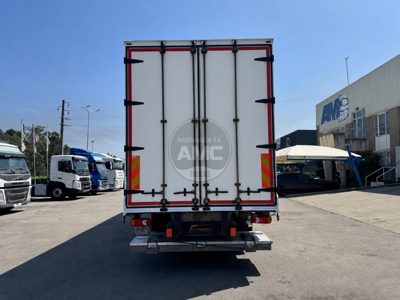 RENAULT D16 250 4X2 2021 264.000KM CAIXA FECHADA 8.90 X 2.47 X 2.75