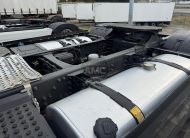 TRATOR VOLVO FH13 540 GLOBETROTTER 4X2 RETARDER COM TV